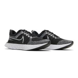 Nike Infinity Flyknit Men’s Running Shoes